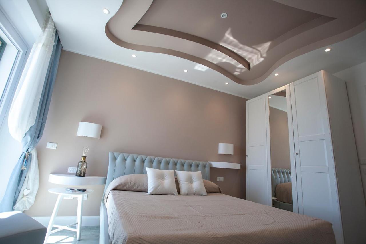 Hotel Cavalieri D'Oro Luxury House Anzio Exterior foto