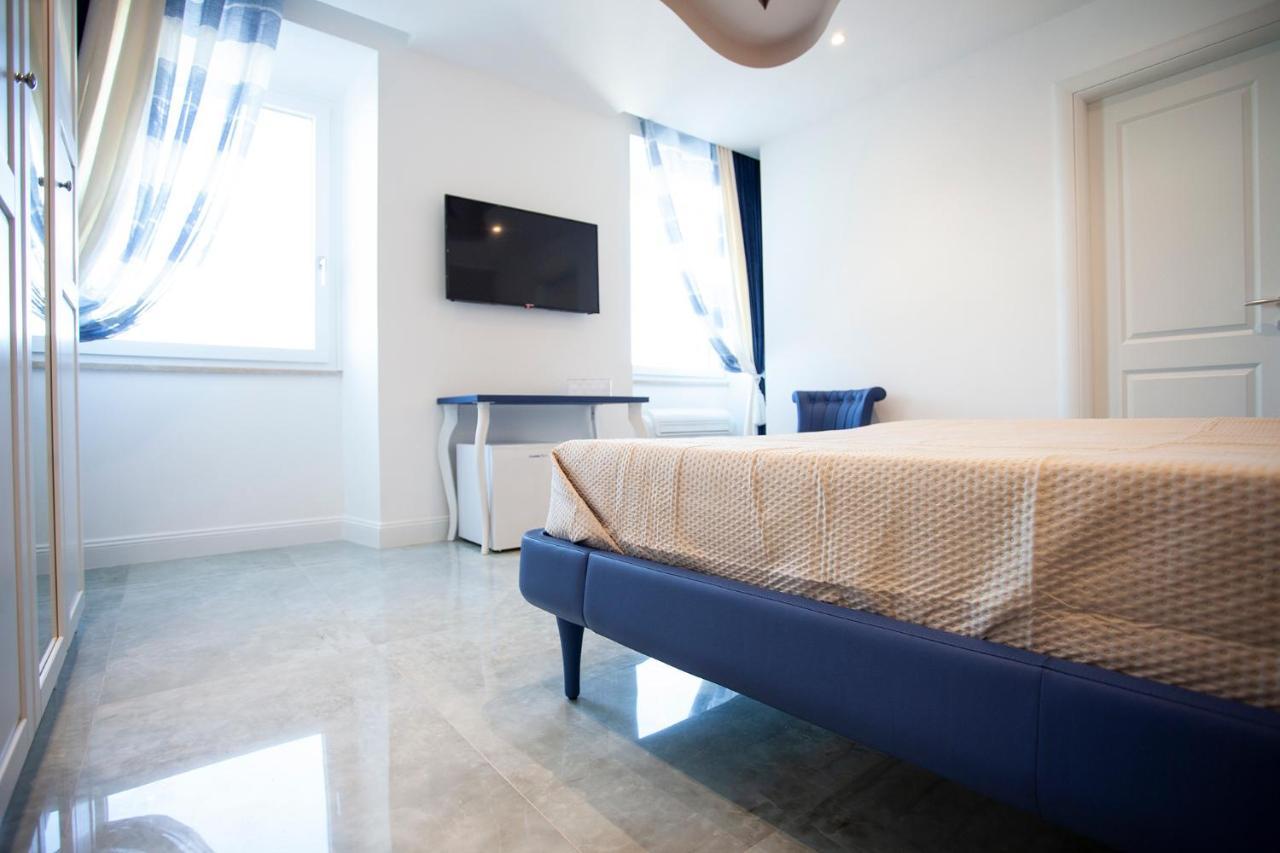 Hotel Cavalieri D'Oro Luxury House Anzio Exterior foto