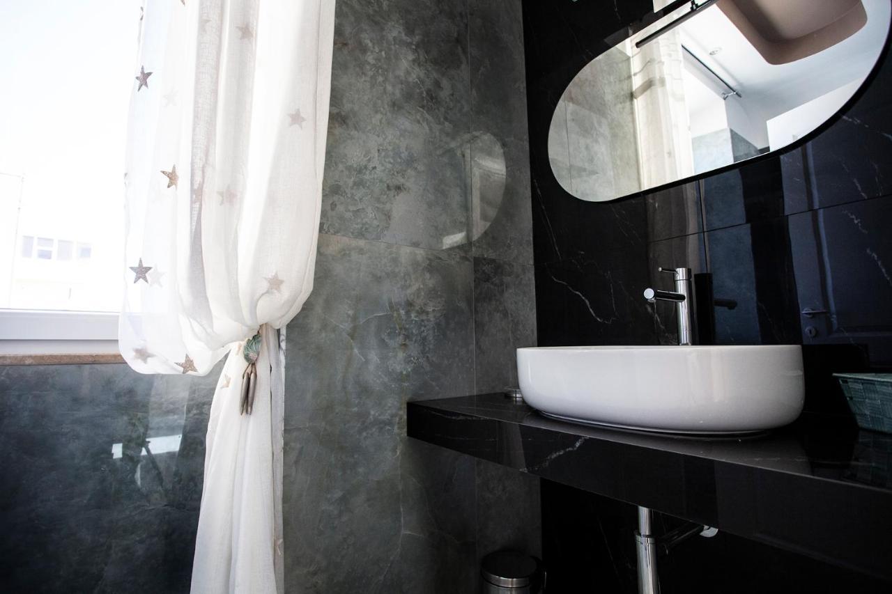 Hotel Cavalieri D'Oro Luxury House Anzio Exterior foto